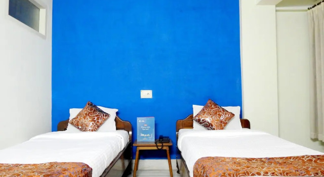 OYO 7893 Hotel Kalpa