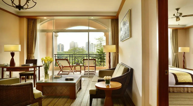 Hillview Golf Hotel, Varaa Hotelli Hotellit Guangdong aamiaisella, Aamiainen