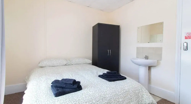 Brookvale Guest House Room 10, Rezervați Pensiune Southampton Hampshire, aproape de The Brook