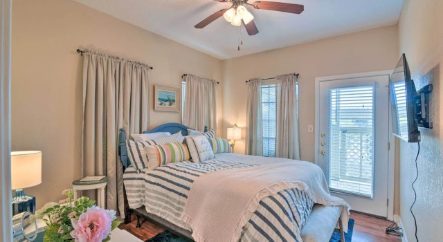 Апартаменты < 1 Mi to Stewart Beach: Gem in East End Galveston