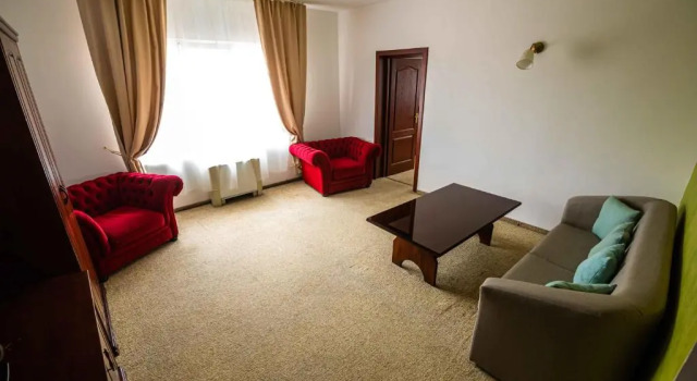 Pensiunea Flora, Book Hotel Târgu-Mureş 