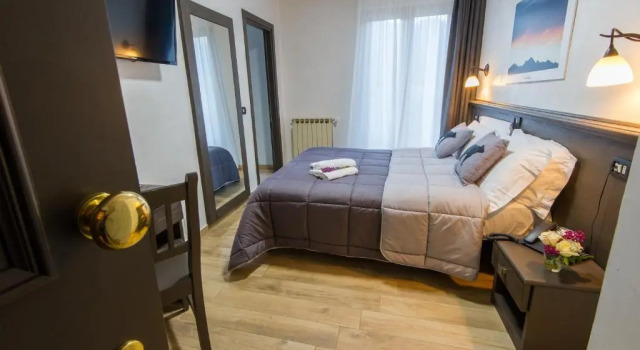Четырёхместный номер Comfort Hotel Iris