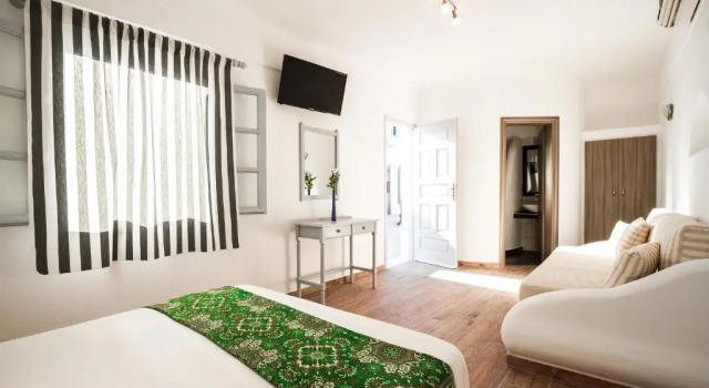 Номер Deluxe Villa Iliovasilema Santorini