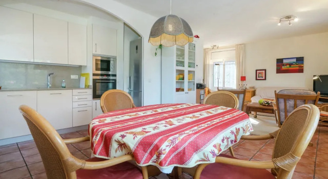 Well Maintained Holiday Home in Quiet Surroundings With Privacy and Private Pool, Book Hotel Llagostera Gironès