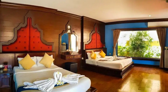 Rasta Hotel, Забронировать Отель Отели Южного Таиланда с парковкой, Парковка