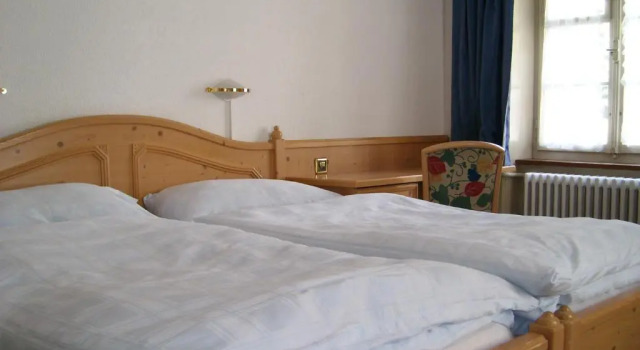 Hotel Danis, Book Hotel Hoteller i Mittelbunden med parkering, Parkering