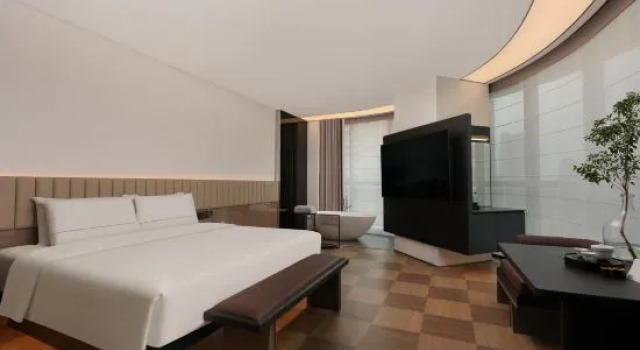 Люкс Premier SAVHE Hotel Guangzhou Financial City