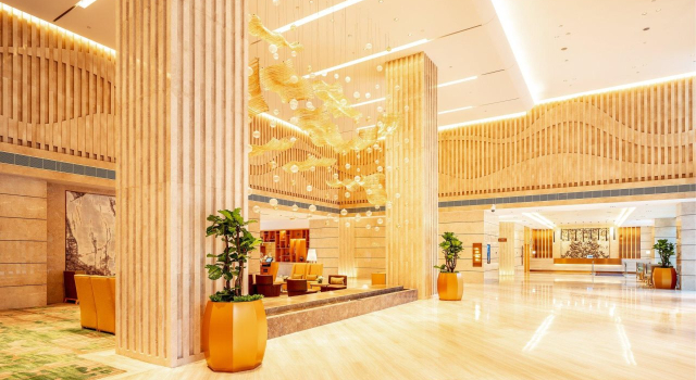 Holiday Inn Neijiang Riverside by IHG, Book Hotel Hoteller i Neijiang med pool, Swimmingpool
