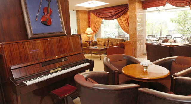 Mozart Hotel, Prenota Hotel Hotel a Greater Beirut con parcheggio, Parcheggio