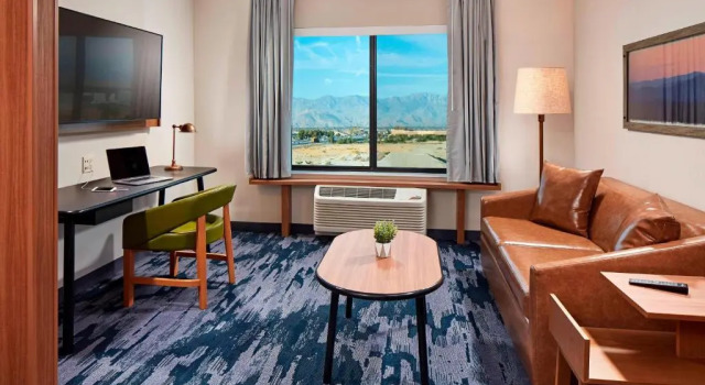 Двухместный люкс Fairfield by Marriott Inn & Suites Indio Coachella Valley