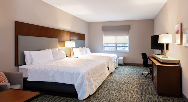 Holiday Inn Tallahassee E Capitol - Univ by IHG, Забронировать Отель Таллахасси Панхэндл Флорида