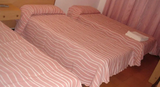 Трёхместный номер Standard Can Setmanes by CozyCatalonia - Hostal Central Blanes