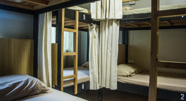 Bunks Hostel, Book Hostel Cebu City Cebu