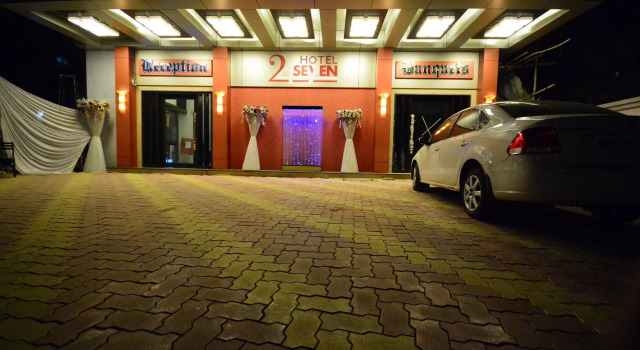 Hotel 24 Seven, Забронировать Отель Отели Насик 3 звезды, 3*