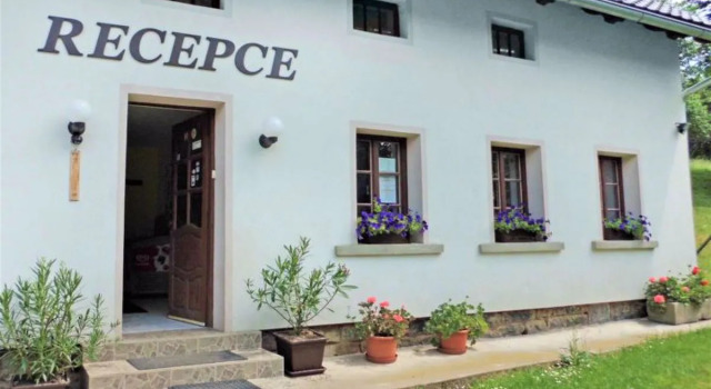 House Stárkov Stárkov 34825, Reservar Hotel Nachod Hradec Kralove