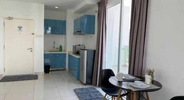 Апартаменты Mansion One Suites @Gurney Drive Seaview Studio Apartment by Sarah's Lodge