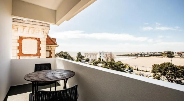 Двухместный номер Standard с видом на море Hotel Belle Vue Royan