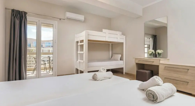 Номер семейный Annex с видом на сад Tsilivi Beach Hotel Zakynthos