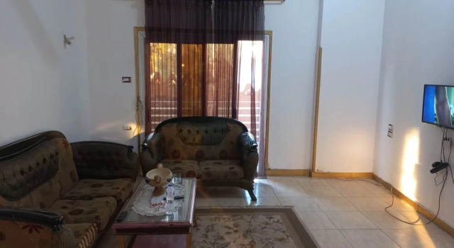 Julia Flats, Rezervovat Hotel Hotely v Luxor s parkováním, Parkování