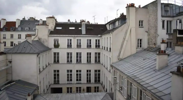 Stylish 1 Bedroom Apartment in Le Marais, Забронировать Апартаменты/квартира Париж Иль-де-Франс, рядом с Станция метро Rambuteau