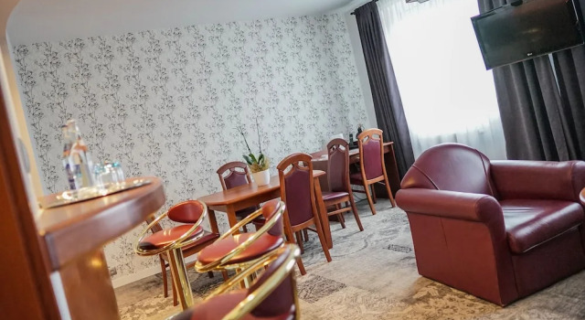 Апартаменты Deluxe Hotel Nafta Krosno
