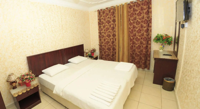 Gulf Hotel Apartment