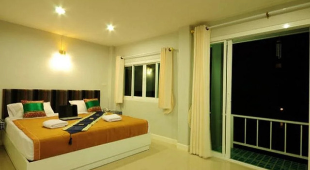 Baanchaynamm Resort