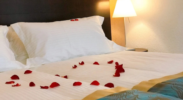 Двухместный люкс с балконом SWISS HOTEL LA COURONNE