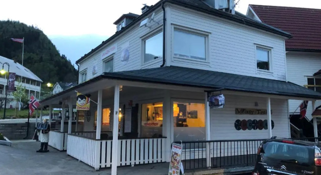 Апартаменты Balestrand Fjordapartments