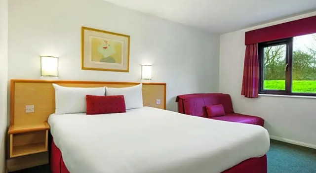 Номер Standard Days Inn by Wyndham Sedgemoor M5
