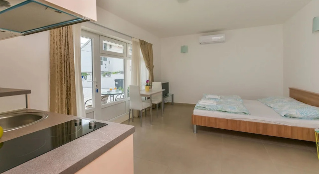 Студия Apartments Villa Aquamarine