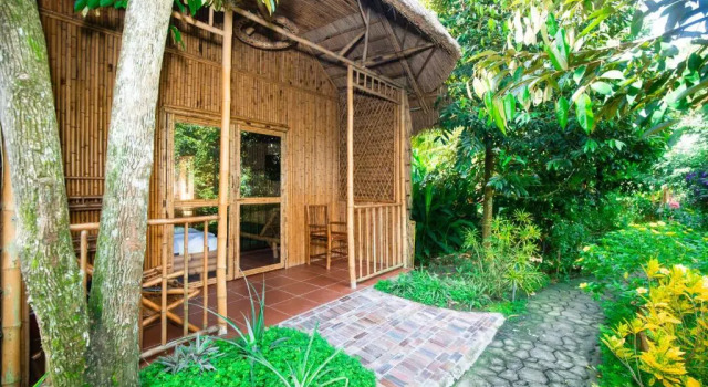 Бунгало Deluxe Bamboo Eco Village
