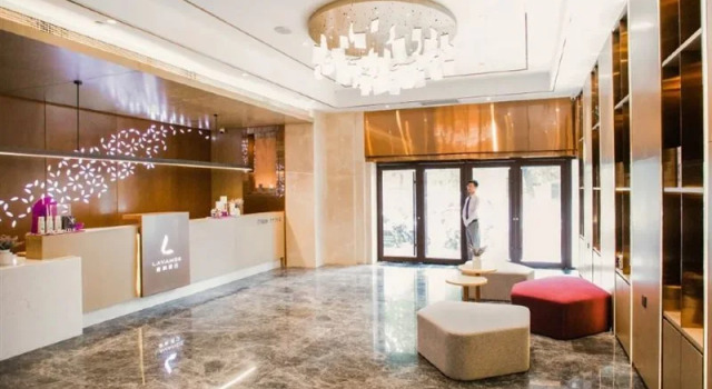 Lavande Hotel (Xi'an Dachaishi Metro Station)