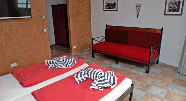 Hostel am Flussbad, Book Hotel Köpenick Berlin