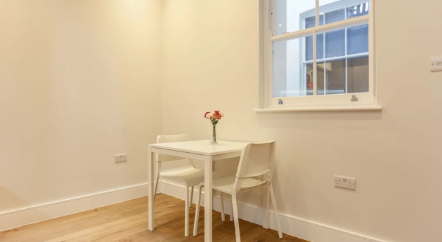 Студия Deluxe Queensborough Terrace Serviced Apartments