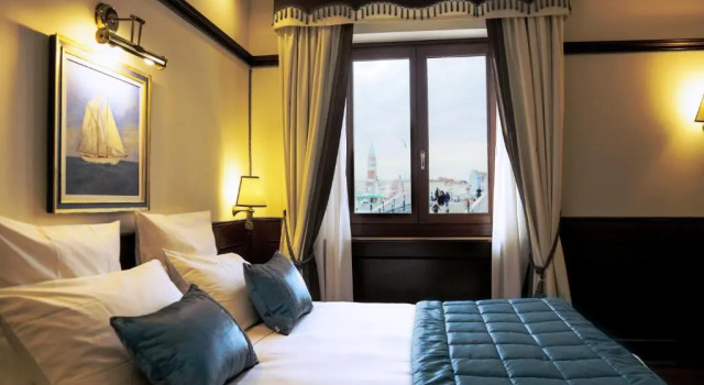 Двухместный номер Deluxe с видом на залив Hotel Bucintoro