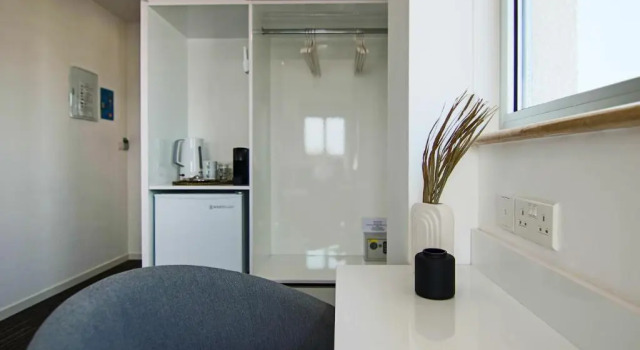 Phaedrus Living Luxury Suite Nicosia 510