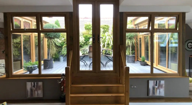Апартаменты Derby Manor