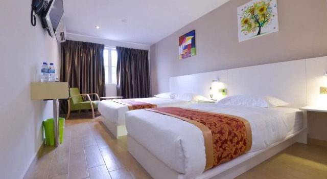 Lüks üç kişilik oda Hotel Pintar