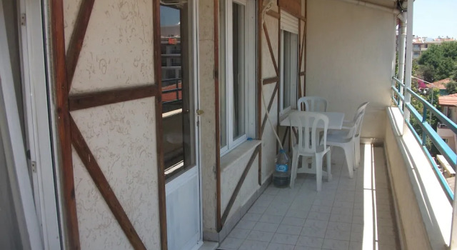 Семейные апартаменты с балконом Delphin Apart Hotel