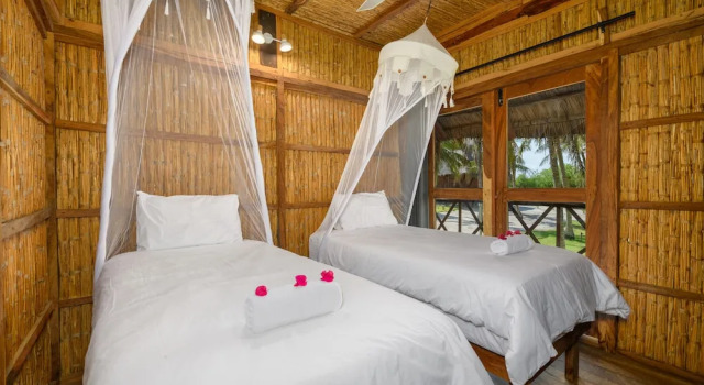 Deluxe Villa Ocean Pearl Beach Lodge