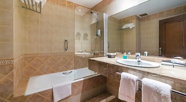 Люкс Hotel Cal Bisbe