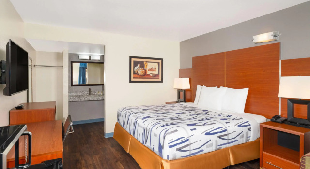 Travelodge by Wyndham Albuquerque West, Varaa Mini-hotelli Albuquerque New Mexico