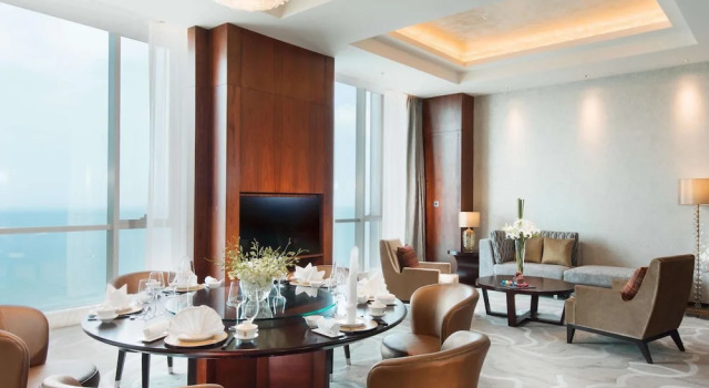 Двухместный люкс Deluxe с видом на море Hilton Yantai Golden Coast
