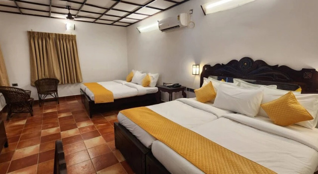 Четырёхместный семейный номер Standard Kumarakom Tharavadu - Heritage Hotel