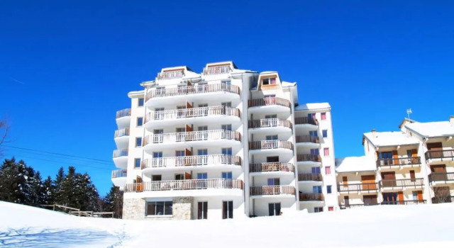 Les Balcons dAx, Rezervovat Hotel Ax-les-Thermes Ariège