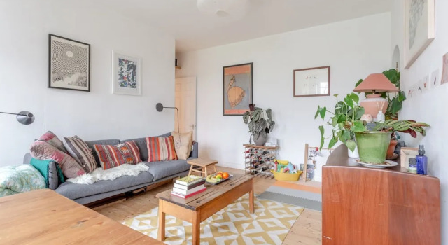 Stylish Arty Apartment in Hackney, Varaa Huoneisto Asunnot kohteessa Merseyside, Huoneisto