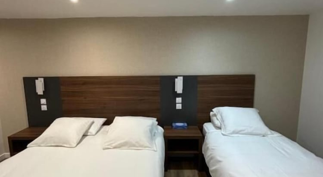 Трёхместный семейный номер Standard Pavillon92