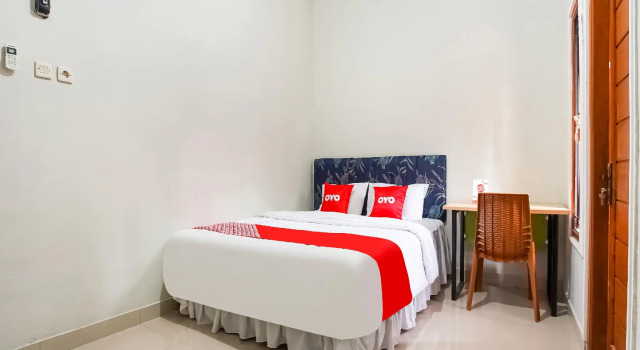OYO 90178 Pangeran Residence, Book Hotel Depok 