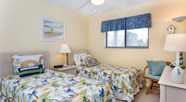 Mariner Point 1082, Забронировать Отель Отели Санибел 3 звезды, рядом с Bailey's Beach, 3*